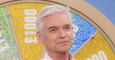 Phillip Schofield disappears from social media amid Holly Willoughby 'feud' rumours - www.ok.co.uk