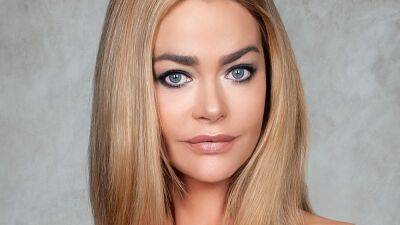 Denise Richards to Star in Holiday Movie ‘A Christmas Frequency’ From Nicely Entertainment (EXCLUSIVE) - variety.com - county Gordon - county Hyde