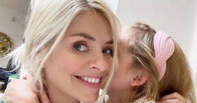 Holly Willoughby shares advice she gave daughter Belle, 12, over exam stress - www.ok.co.uk