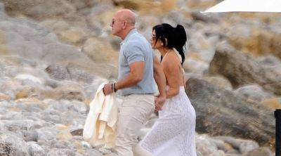 Amazon Founder Jeff Bezos Spotted On Vacation in Ibiza with Girlfriend Lauren Sanchez (Photos) - www.justjared.com - Spain - city Sanchez