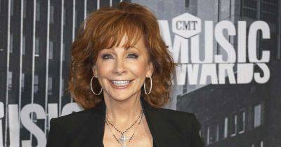 'She was why I wanted to do it!' Reba McEntire almost quit music after her mother died - www.msn.com