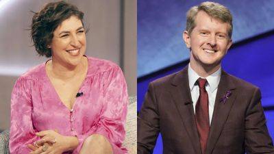 'Jeopardy!' producer slams fan criticism of Mayim Bialik, Ken Jennings: 'This show is so hard to host' - www.foxnews.com