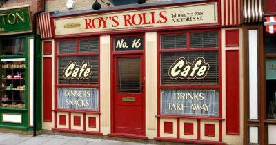 Coronation Street Experience to allow fans to sit in Roy’s Rolls and Rovers Return - www.ok.co.uk