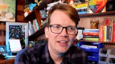 YouTuber Hank Green Reveals Cancer Diagnosis, Will Miss VidCon as He Undergoes Treatment - variety.com - state Alaska - city Anaheim - county Will