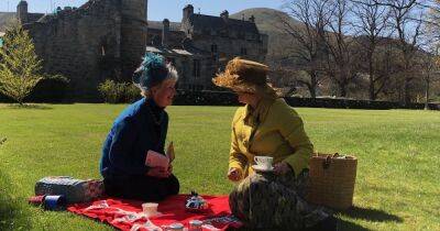 Scones and tea for two Perthshire ladies following the trail of the Stone of Destiny - www.dailyrecord.co.uk - Scotland - London - city Westminster