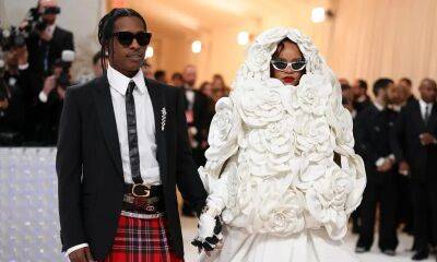 Rihanna arrives late to the Met Gala with A$AP Rocky - us.hola.com - New York