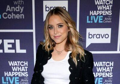 Jenny Mollen Alleges She Was The Victim Of A ‘Slow & Subtle’ Sexual Assault During Spa Massage: - etcanada.com - USA - New York