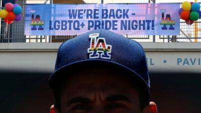 Dodgers Apologize & Reverse Ban Of Drag Group Sisters of Perpetual Indulgence From LGBTQ+ Pride Night Following Backlash - deadline.com - Los Angeles - Los Angeles