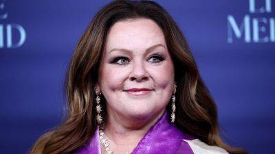 Melissa McCarthy recalls hostile workplace that made her 'physically ill' - www.foxnews.com