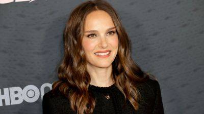 Natalie Portman Says 'No One's Ever Asked Me To Return' to 'Star Wars' Role -- But She's 'Open' to It - www.etonline.com - George