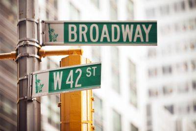 Broadway 2022-23 Season Box Office Hits $1.6B; Industry Shows Signs Of Rebound But Continued Lag Behind Pre-Pandemic Highs - deadline.com - New York - parish St. Martin
