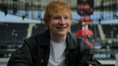 Ed Sheeran Drops in on High School Band Practice -- and the Students' Reactions Are Perfect - www.etonline.com - USA - Florida - county Hillsborough