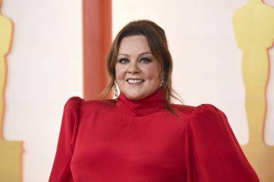 Melissa McCarthy Explains Why She Can’t Watch ‘Gilmore Girls’ At Home - etcanada.com - parish St. James