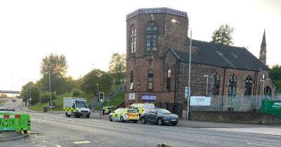 Scots cops stand guard outside youth hostel amid ongoing incident - www.dailyrecord.co.uk - Scotland - Beyond