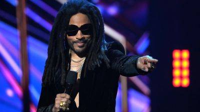 Lenny Kravitz was 'nervous' what mom would think first time he wore women's clothes - www.foxnews.com - USA - Ukraine