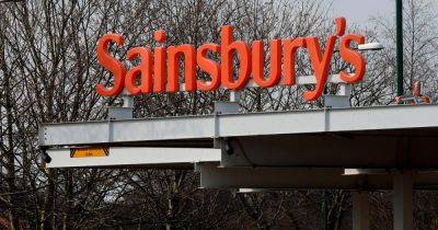 Shoppers slam new rule in some Sainsbury's stores that 'makes everyone’s life harder' - www.manchestereveningnews.co.uk - Manchester