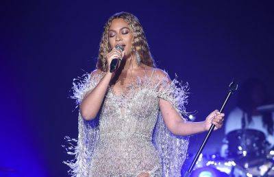 Beyoncé Pays Tribute To Tina Turner With Performance Of ‘River Deep, Mountain High’: ‘We Love You’ - etcanada.com - county Turner