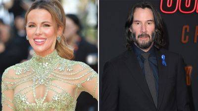 Kate Beckinsale says Keanu Reeves saved her from embarrassing wardrobe malfunction - www.foxnews.com - Washington - state Washington - county Reeves