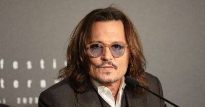 Johnny Depp's return after ankle fracture – exact date revealed as bandmates show support - www.msn.com - New York - USA - Germany - state New Hampshire - Boston - Romania