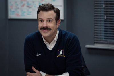 ‘Ted Lasso’ Neatly Wraps Story Of Jason Sudeikis’ Character In Season 3 (And Series?) Finale - deadline.com - state Kansas - city Richmond