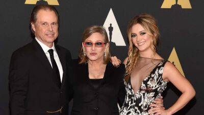 Carrie Fisher's Brother Todd Details Rift with Billie Lourd Before Walk of Fame Ceremony Snub (Exclusive) - www.etonline.com
