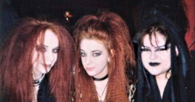 The Banshee: Toilet ear piercings and hot sweaty rain - the 'forgotten' goth nightclub with 'no townies' rule - www.manchestereveningnews.co.uk - Manchester - Ireland - city Sankey