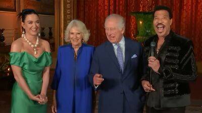 King Charles, Queen Camilla celebrate coronation with surprise appearance on ‘American Idol’ - www.foxnews.com - Los Angeles - USA - county King And Queen