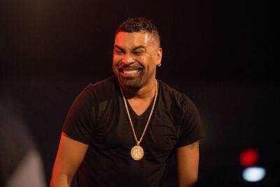 Ginuwine Pokes Fun At Himself After Tumbling Off Stage: ‘That Was A Drop But Show Must Go On’ - etcanada.com - Las Vegas - Jersey - Arizona - Houston