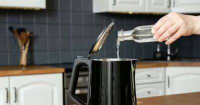 'Magic' staple removes thick limescale 'instantly' from kettles - www.dailyrecord.co.uk - Beyond