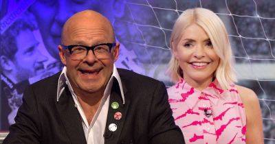 Harry Hill blasts Holly Willoughby as ‘living in a mixed reality' as HIGNFY mocks speech - www.msn.com