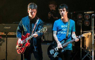 Noel Gallagher on working with Johnny Marr: “He’s the G.O.A.T.” - www.nme.com