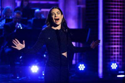 Lea Michele Performing With The Cast Of ‘Funny Girl’ At Tony Awards Despite Ineligibility Status - etcanada.com
