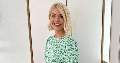 Holly Willoughby finds the perfect summer dress from New Look and it's less than £36 - www.ok.co.uk - city Sandro