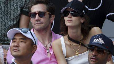 Jake Gyllenhaal and Girlfriend Jeanne Cadieu Step Out Together at French Open in Rare Sighting - www.etonline.com - France - New York