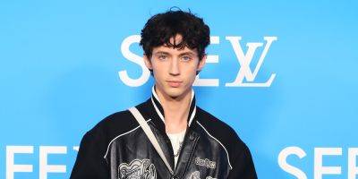 Troye Sivan is Feeling the Rush After Stripping Down for Totally Nude Thirst Trap As He Teases New Era - www.justjared.com