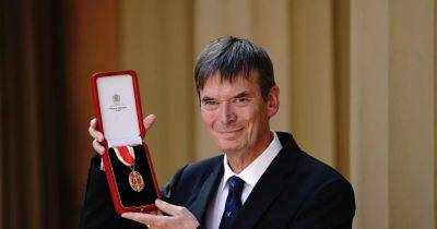 Rebus author Sir Ian Rankin 'thrilled' to be knighted at Buckingham Palace - www.dailyrecord.co.uk - Scotland - London - Beyond