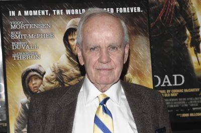 Cormac McCarthy, Award-Winning Author Of ‘No Country For Old Men,’ Dies At 89 - etcanada.com - Tennessee - state New Mexico