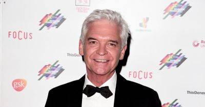 ITV funding Phillip Schofield's counselling following affair scandal as boss shares text from star - www.manchestereveningnews.co.uk