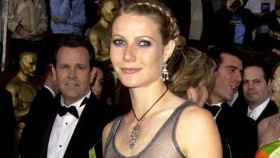 Gwyneth Paltrow's Daughter Apple Borrowed Her Controversial Oscars Naked Dress - www.glamour.com - Italy