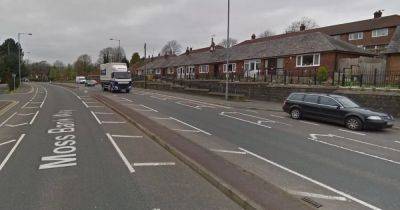 Bolton motorcyclist dies after crash as roads remain closed through town - www.manchestereveningnews.co.uk - Manchester