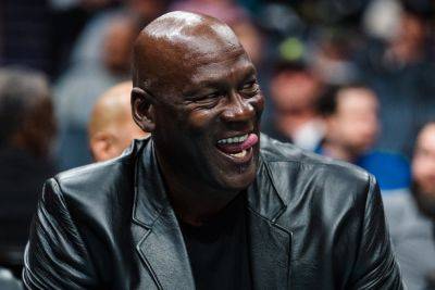 Michael Jordan Selling His Majority Ownership Stake In The NBA’s Charlotte Hornets - deadline.com - Atlanta - Jordan