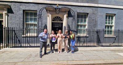 Campaigners wanting equality for children in care head to Downing Street to make their voices heard - www.manchestereveningnews.co.uk - Britain - Manchester - county Oldham
