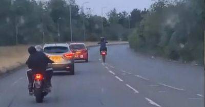 Youth on off-road motorbike seen pulling wheelie past learner on busy Scots road - www.dailyrecord.co.uk - Scotland - Beyond
