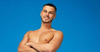 Dumped Love Island star George is now doing a party tour in Zante and Kavos - www.ok.co.uk