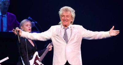 Rod Stewart flooded with support as he addresses retirement rumours in heartfelt post - www.msn.com - Britain - USA