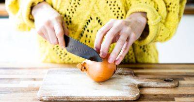 How to cut onions the Michelin way as we've all been doing it 'wrong' for years - www.dailyrecord.co.uk