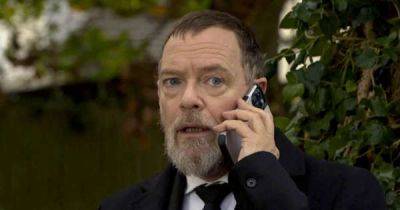 What happened to Ian Beale on EastEnders? What we know so far and what's to come - www.msn.com - France