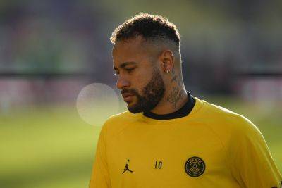 Soccer Star Neymar Shares Public Apology To Pregnant Girlfriend Bruna Biancardi For Making ‘Mistakes’ - etcanada.com