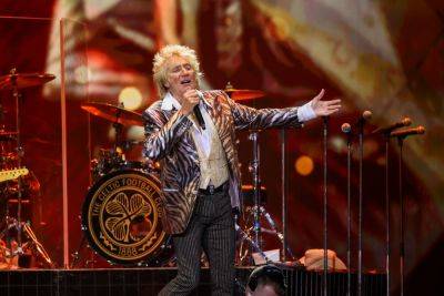 Rod Stewart denies rumors that he's giving up on rock 'n' roll: ‘I shall never retire!’ - www.foxnews.com - county Plymouth - county Bristol - county Durham - county Northampton
