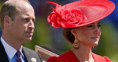 Kate Middleton stuns in scarlet for final day of Royal Ascot with Prince William - www.ok.co.uk - county Windsor